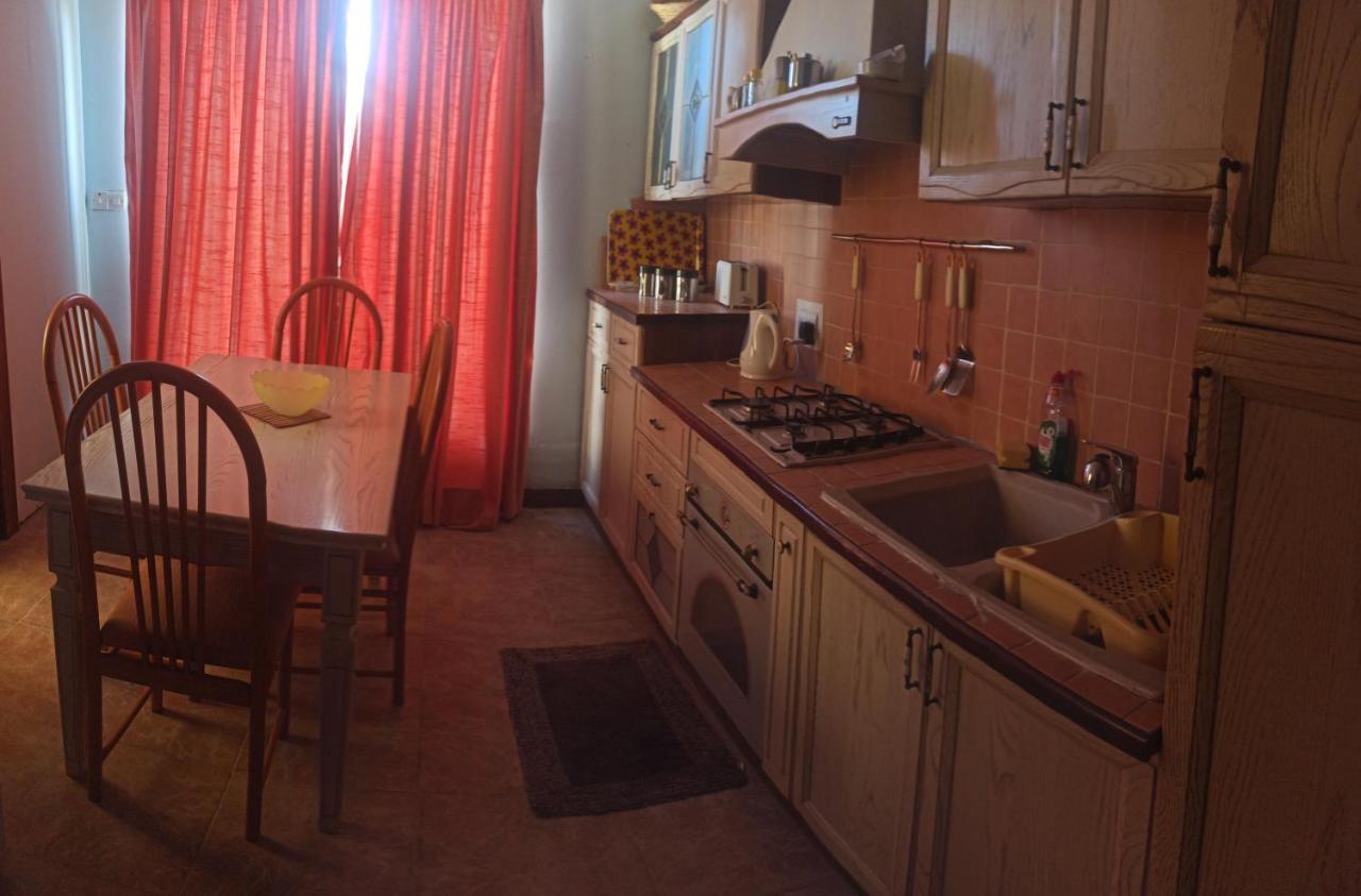 Il Bejta Lägenhet Qrendi Exteriör bild