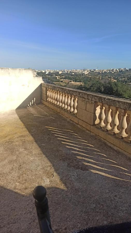 Il Bejta Lägenhet Qrendi Exteriör bild